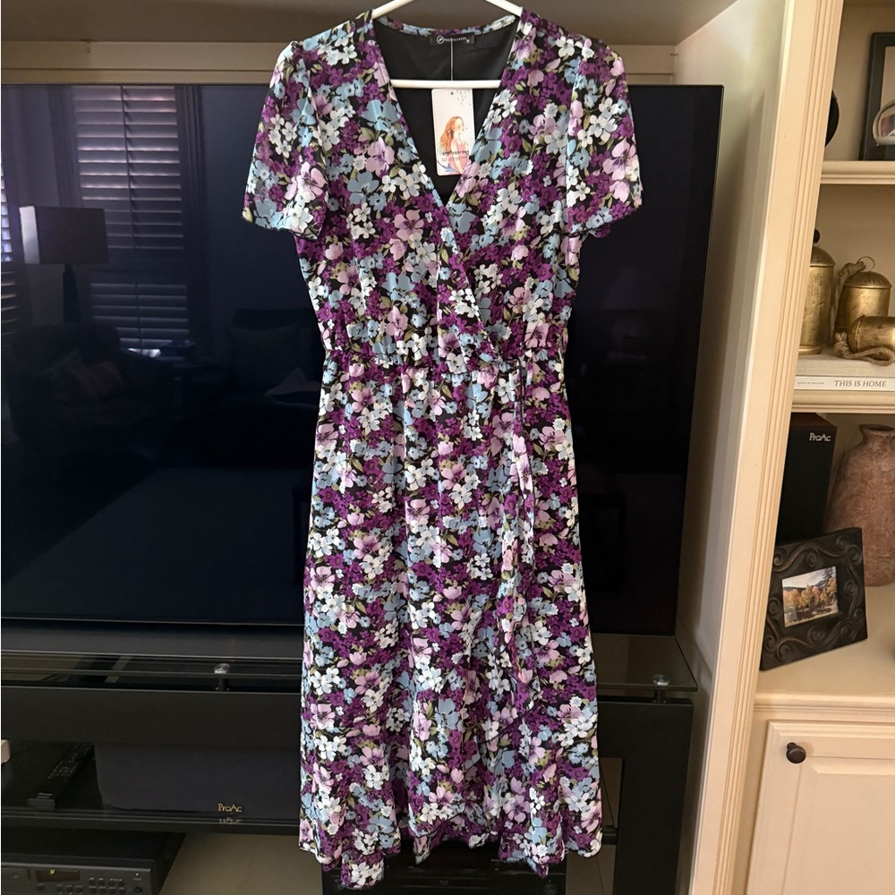 PRETTY GARDEN Purple Floral Ruffle Dress- Size M NWT